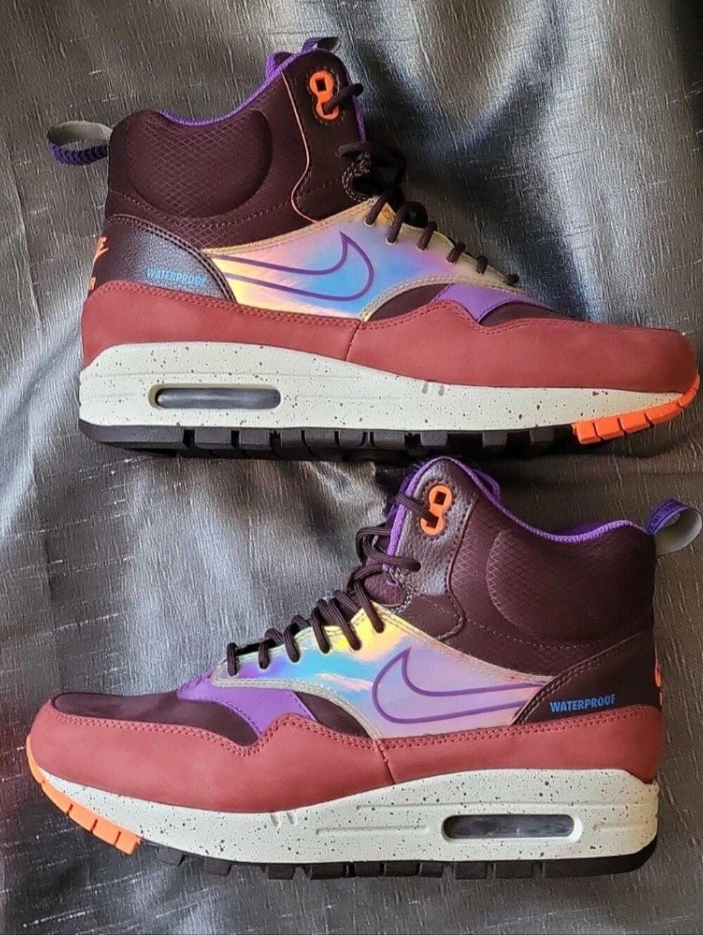 Nike Air Max 1 Mid Sneakerboot Deep Burgundy Size 8